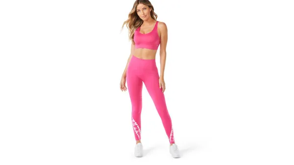 Sofia Vergara pink leggings