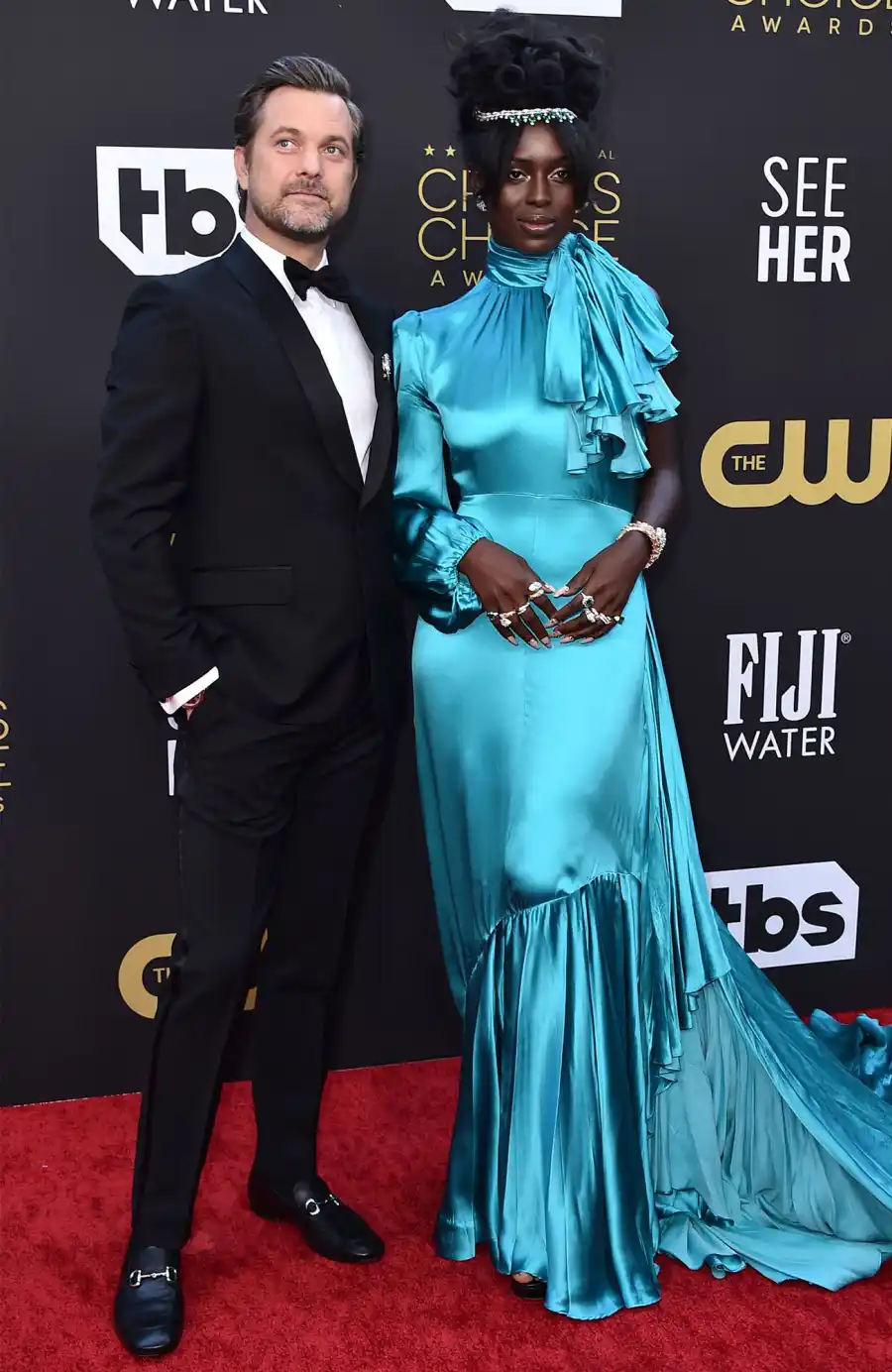 10 Hottest Hunks at the 2022 Critics’ Choice Awards