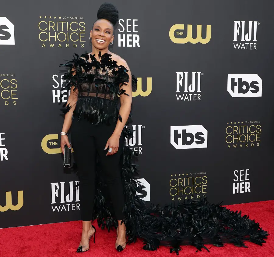 Amber Ruffin Critics Choice Awards 2022 Red Carpet Fashion