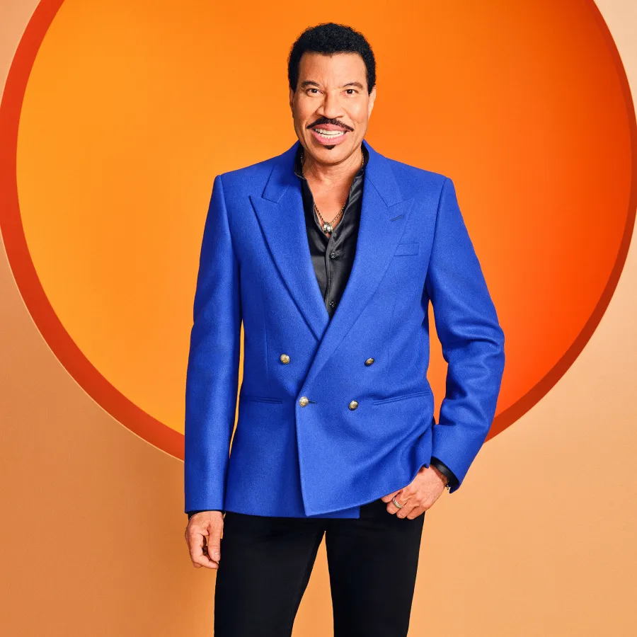 American Idol Lady K Makes Katy Perry Cry With Wide Awake Cover Lionel Richie