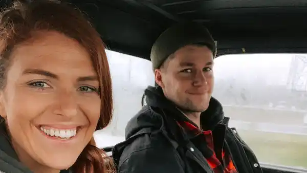 Audrey Roloff Clarifies She Isn’t ‘Against Modern Medicine’ After Giving Birth Outside of Hospital Jeremy Roloff