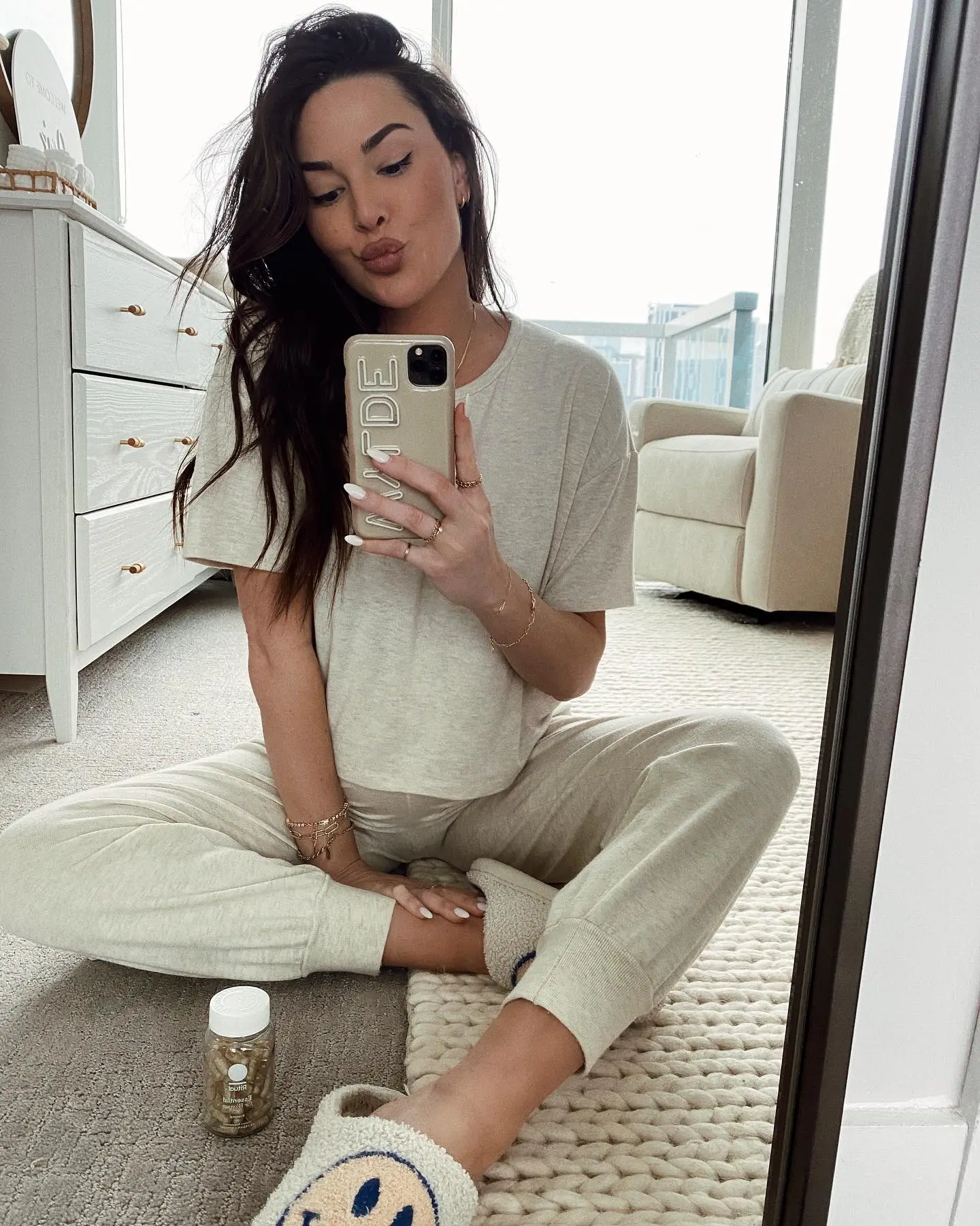 BiP’s Jen Saviano, More Pregnant Stars Slamming Mom-Shamers Ahead of Births