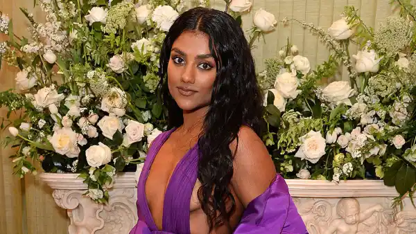 Bridgerton Simone Ashley Tore Her Should From Wearing a Corset