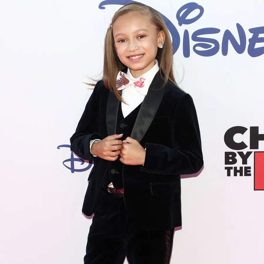 Cheaper By Dozen Remake Is Full Familiar Faces New Stars Meet Cast Mykal-Michelle Harris