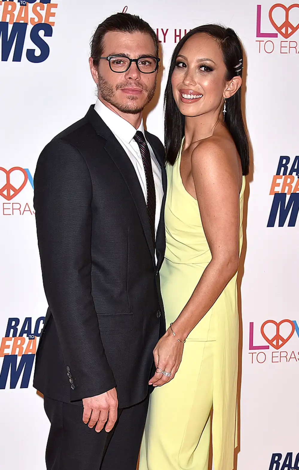 Cheryl Burke Doesn't Want to Push Through Pain Amid Matthew Lawrence Split 3