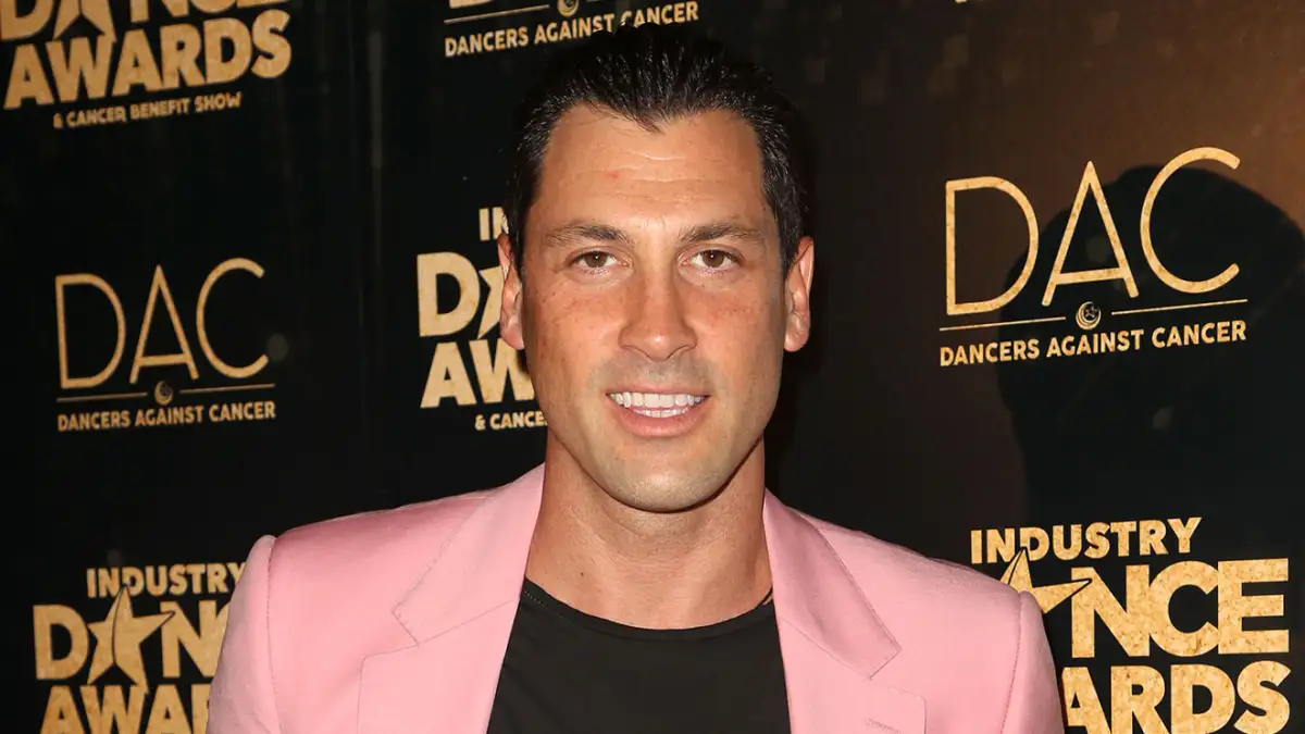 DWTS Maksim Maks Chmerkovskiy Arrives in Poland