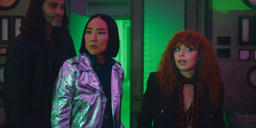 Everything to Know About Netflixs Russian Doll Season 2