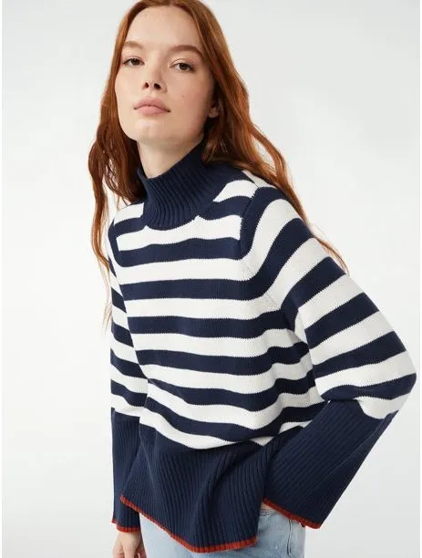 Free Assembly Women's Ribbed Turtleneck Sweater