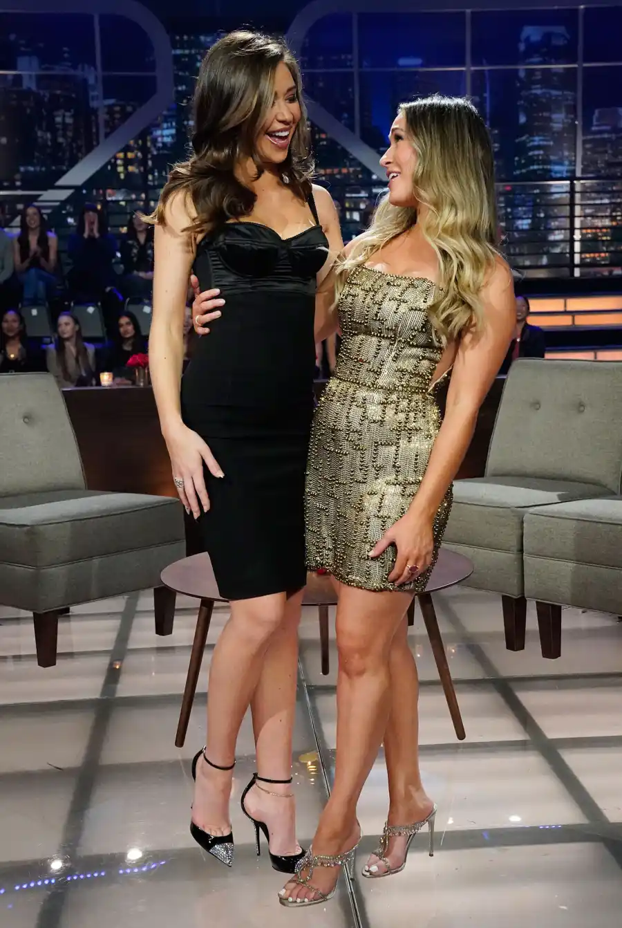 Gabby Rachel Seemingly Sign Off Film The Bachelorette