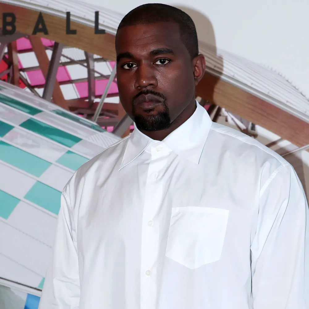 He&rsquo;s Arrived! Kanye West Attends Grammys After Being Banned From Performing