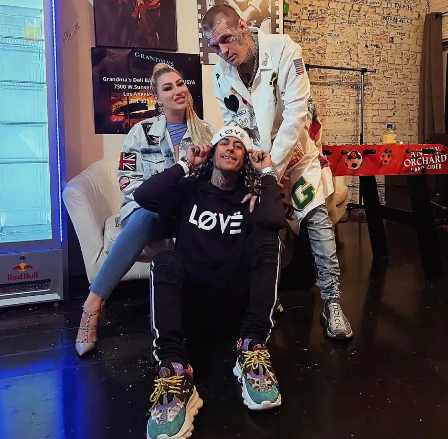 Melanie Martin, Aaron Carter, Mic Garcia