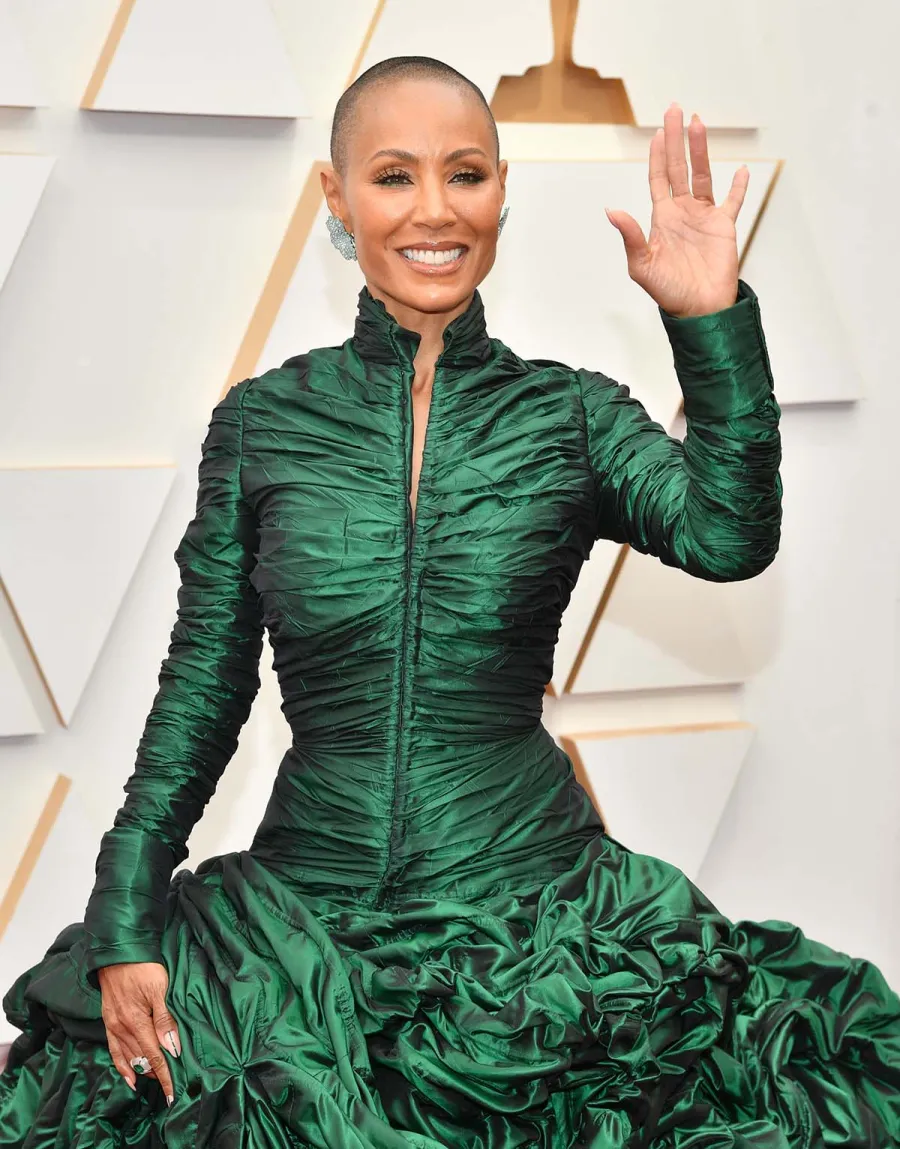 Jada Pinkett Smiths Most Honest Quotes About Alopecia Condition Hair Loss