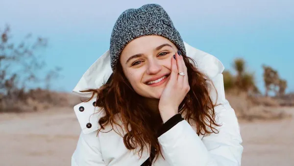 Joey King Is Engaged Boyfriend Steven Piet After More Than 2 Years Dating