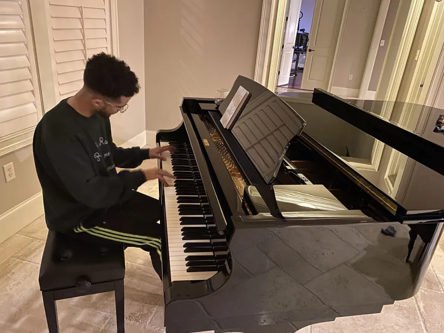 Jordan Fisher A Day in My Life