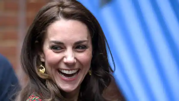 Kate Middleton: How Her Face Has Changed 2016 bouquet