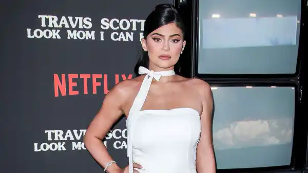 Kylie Jenner 6 Weeks Postpartum 3