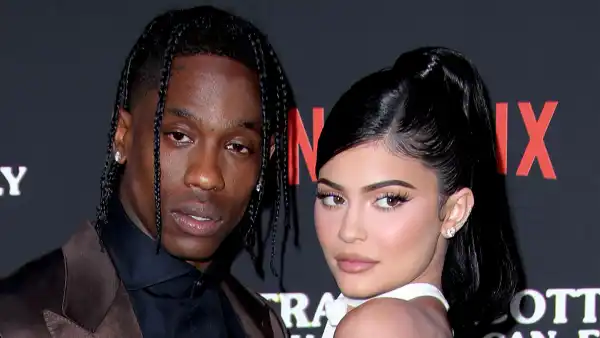 Kylie Jenner Shows Her and Travis Scott’s Baby Boy’s Face for the 1st Time: Photo