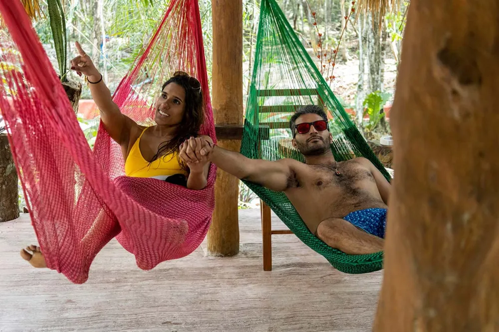 Love Is Blinds Deepti Shades Ex Shake He Lacks Self Awareness