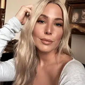 Love Is Blind’s Shaina Hurley Explains Why She Squinted So Much During the Netflix Series: 'I Have Contacts, OK?'