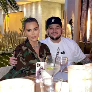 Man Hour Rob Kardashian Gets Love From His Family 35th Birthday