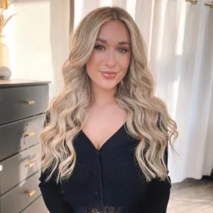 Manicure Mayhem Bachelor Nation Can’t Stop Talking About Rachel Recchia’s Missing Nail