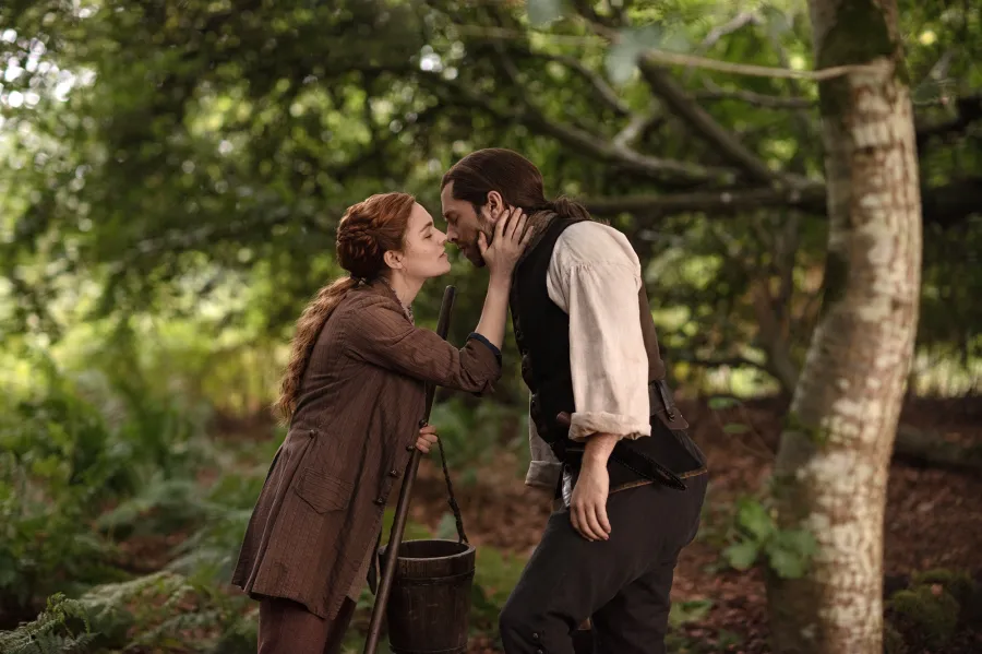 Outlander’s Sophie Skelton Teases Brianna and Roger’s Season 6 Romance