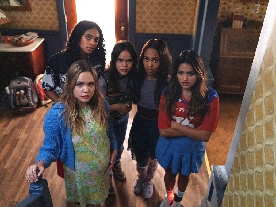 Pretty Little Liars Original Sin Something Sinister