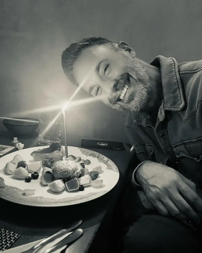 Sarah Michelle Gellar and Freddie Prinze Jrs Timeline