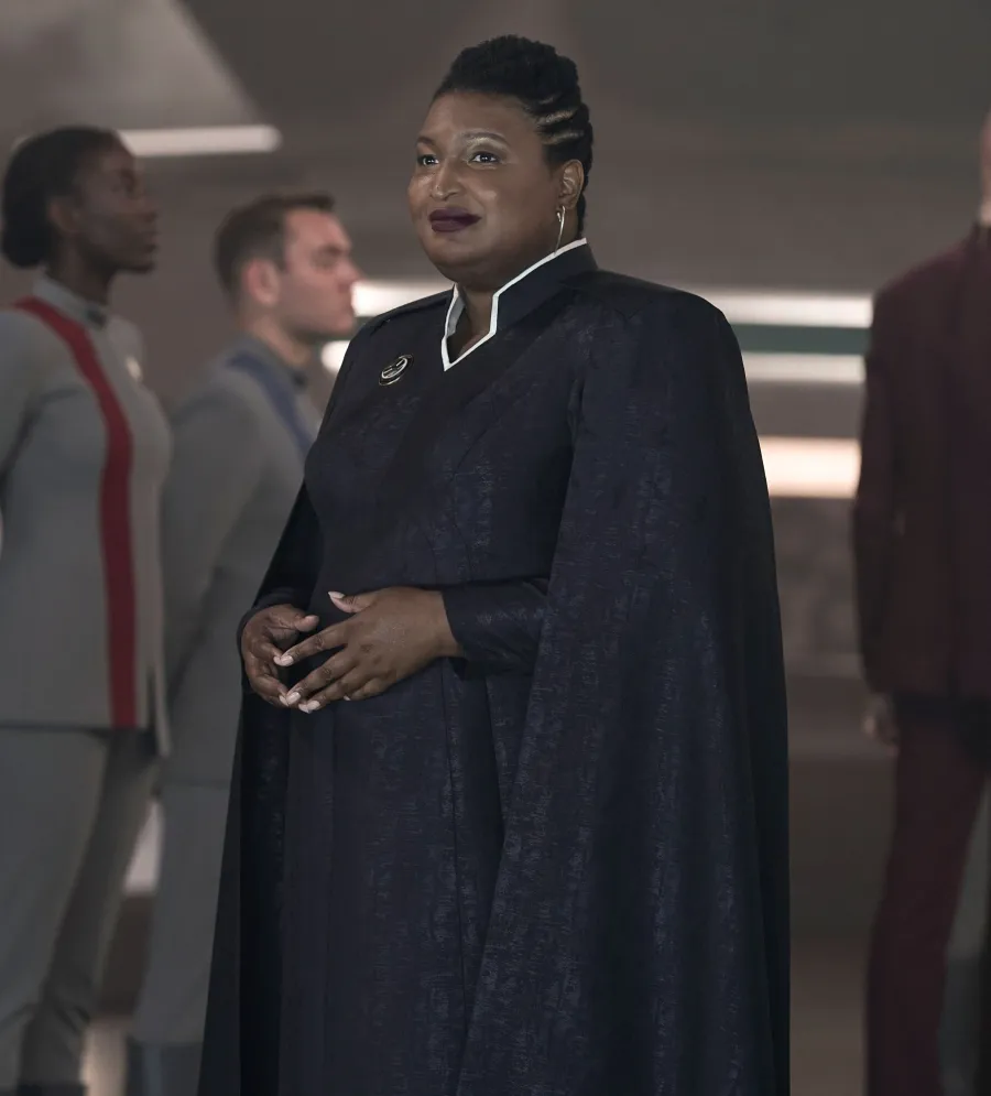 Stacey Abrams Most Surprising TV Show Cameos Ever Ed Sheeran, Taylor Swift and More