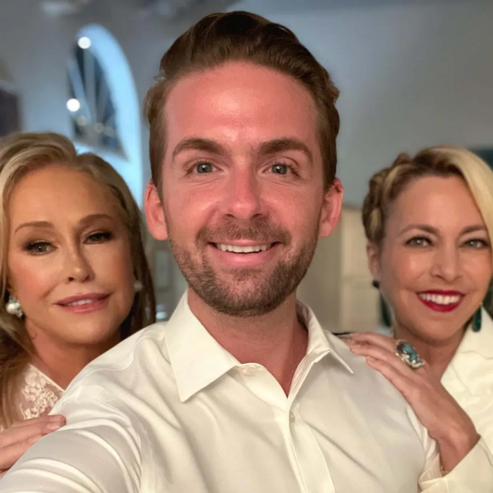 Sutton Stracke Addresses Reports About Kathy Hiltons Treatment Assistant