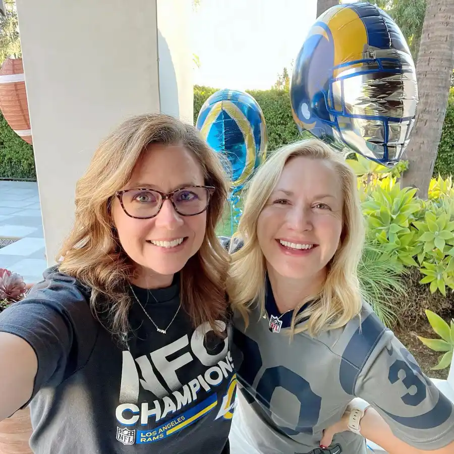 The Office Cast Reuniting Through Years Update Jenna Fischer Angela Kinsey