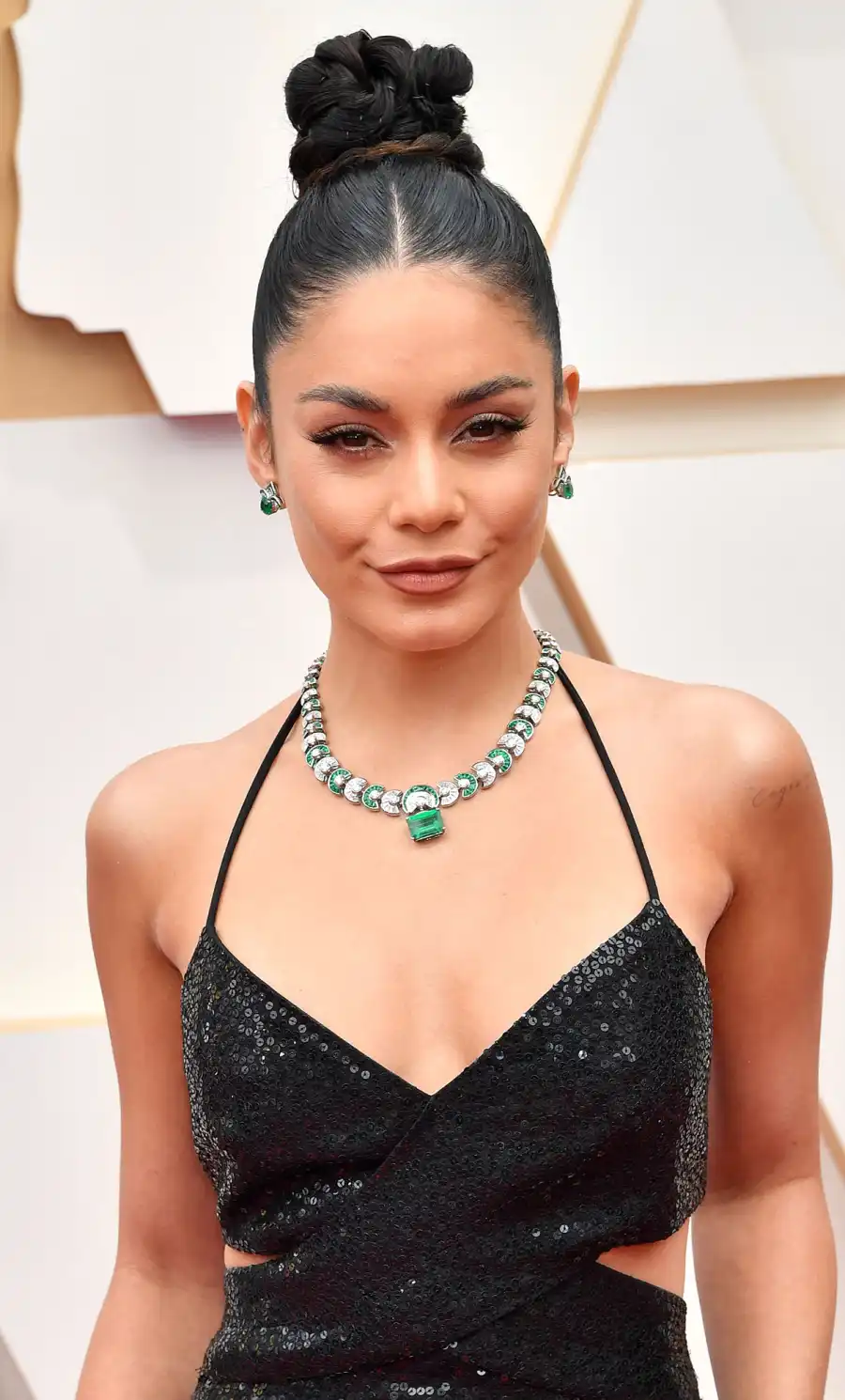 Vanessa Hudgens Best Beauty Gallery Oscars 2022