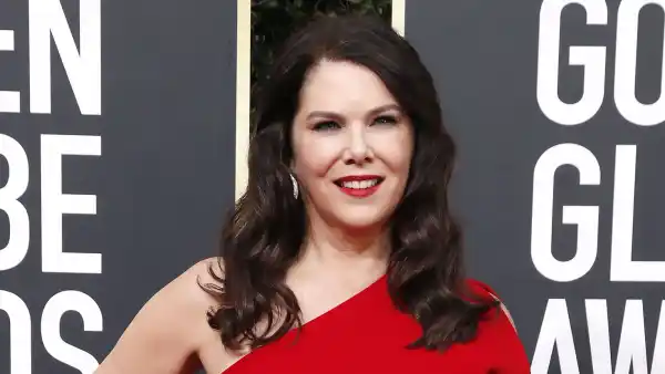 Why Gilmore Girls Lauren Graham Hasnt Joined The Marvelous Mrs Maisel Yet