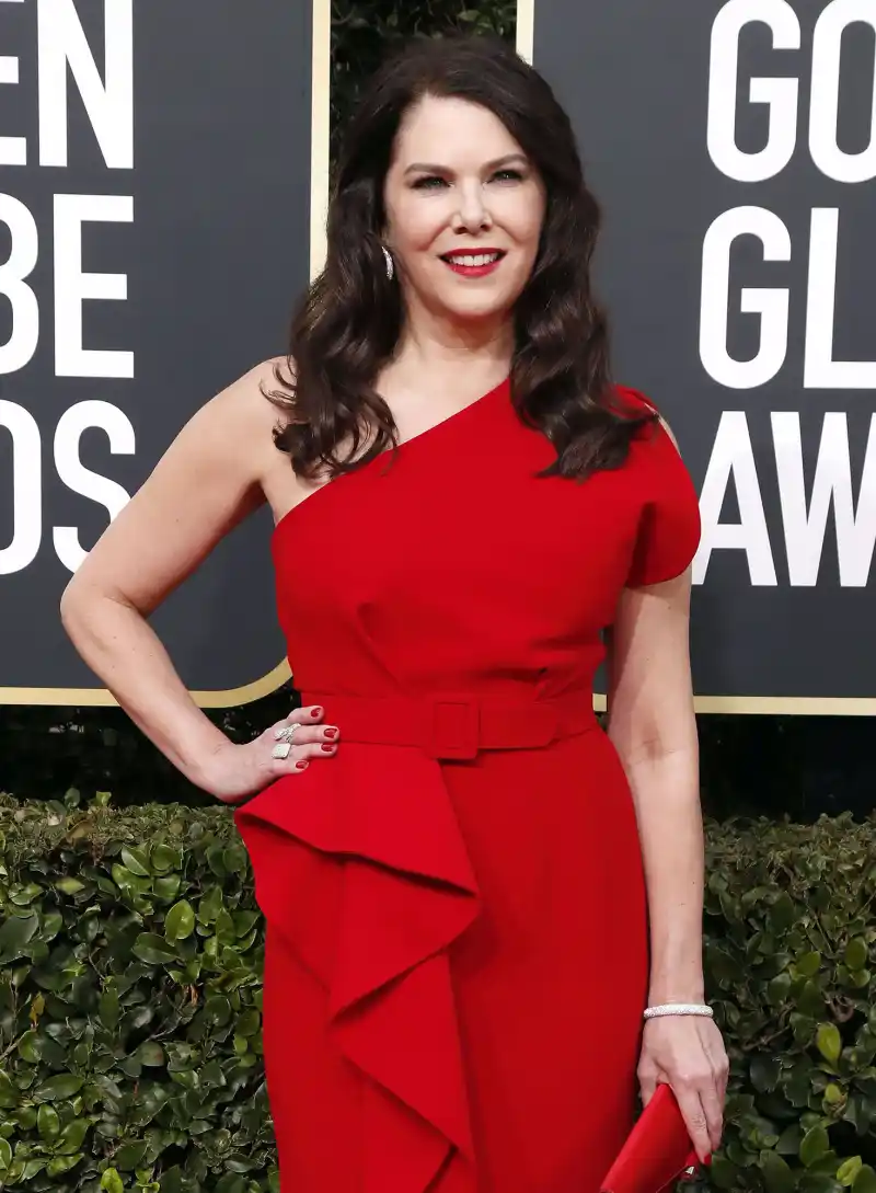 Why Gilmore Girls Lauren Graham Hasnt Joined The Marvelous Mrs Maisel Yet