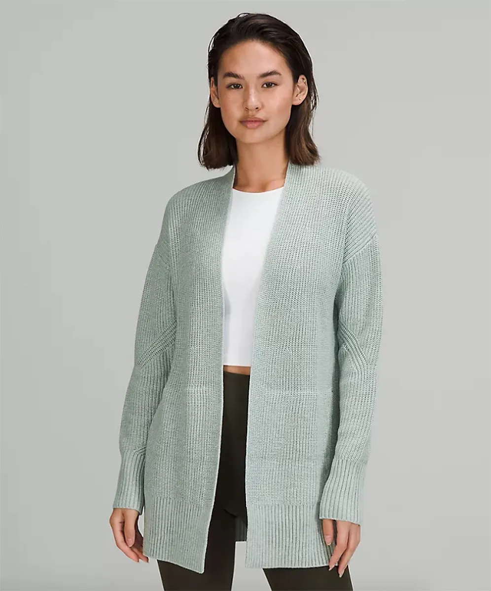 lululemon-invigorate-shorts-cashlu-cardigan