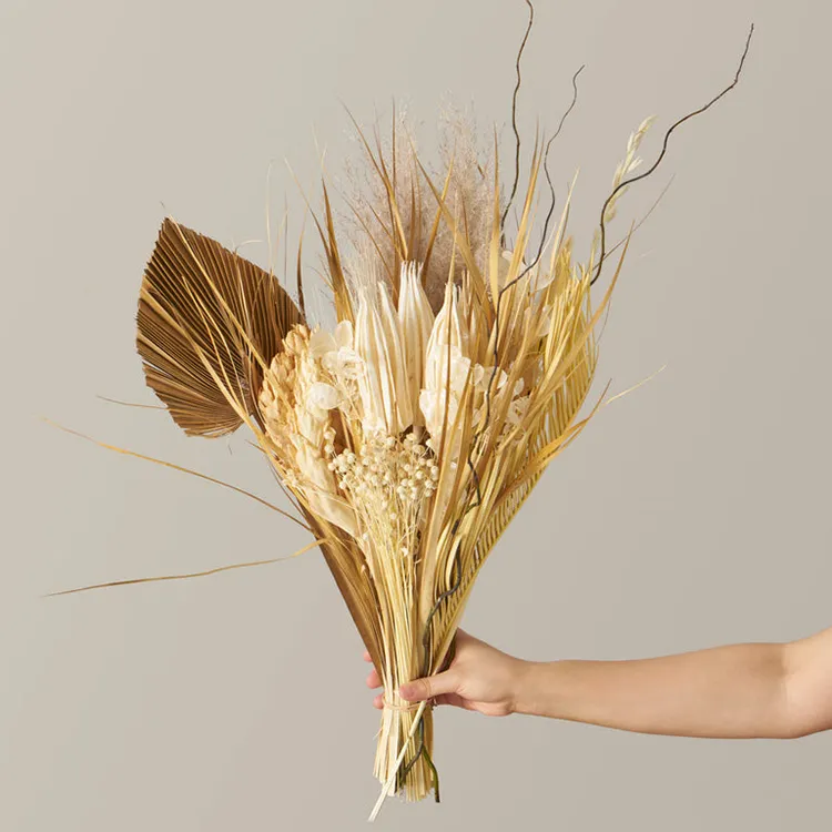 natural palm bouquet