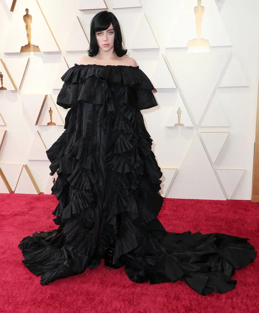 oscars 2022 red carpet Billie Eilish