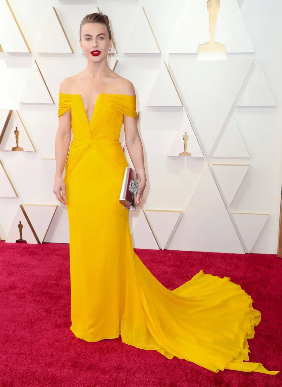 oscars 2022 red carpet Juianne Hough