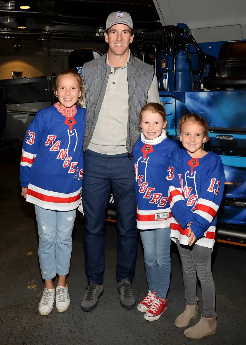 Celebrities Who Love Hockey