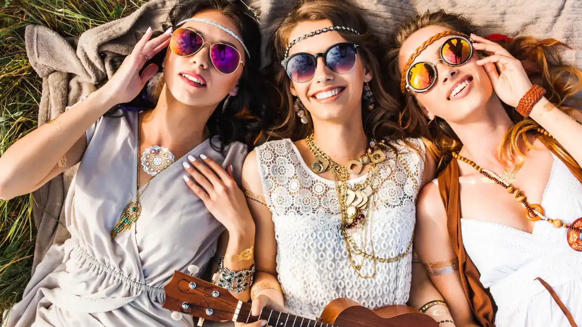 70's-Inspired-Fashion-Stock-Photo