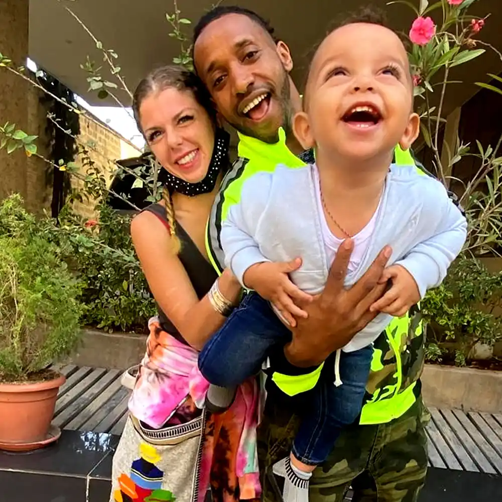 90 Day Fiance&rsquo;s Ariela Weinberg and Biniyim Shibre Are Potty Training Son Aviel: It&rsquo;s &lsquo;Not Easy