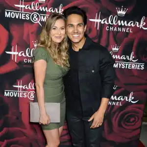Alexa and Carlos PenaVega Want a 4th Baby