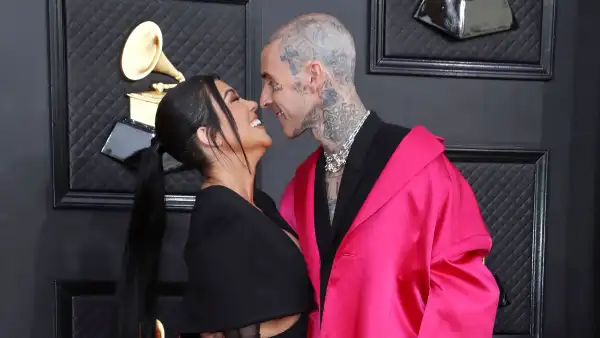 Back In Black Kourtney Kardashian Travis Barker Pack PDA Grammys 2022