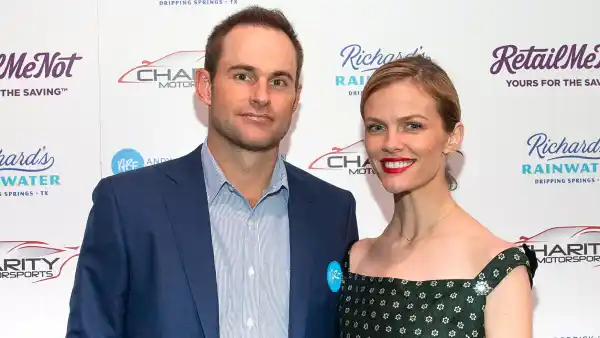 Brooklyn Decker Says Andy Roddick Marriage Is ‘Hilariously Transactional’ While Raising Kids: ‘Efficiency Is Key’