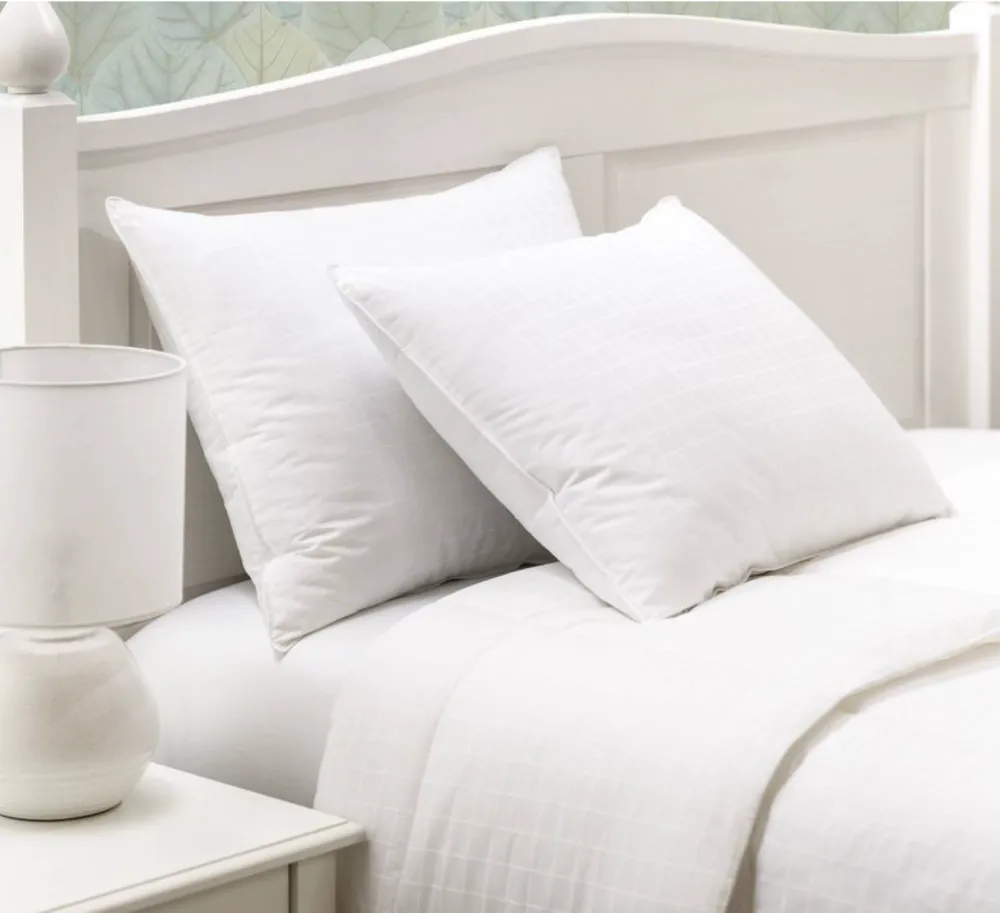 Candice Olson Down Alternative Pillow (2pk)