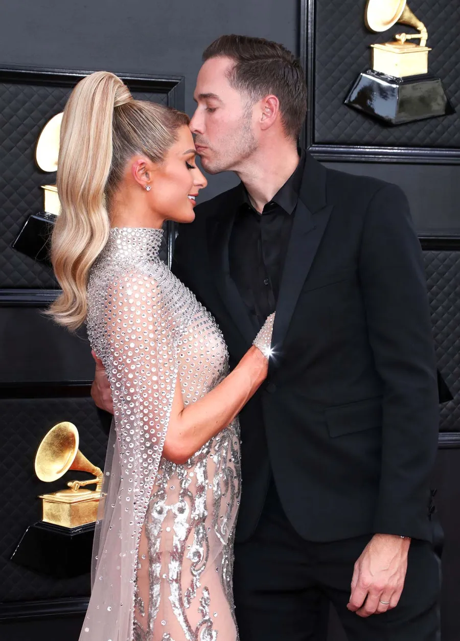 Celebrity PDA Grammy Awards Through Years