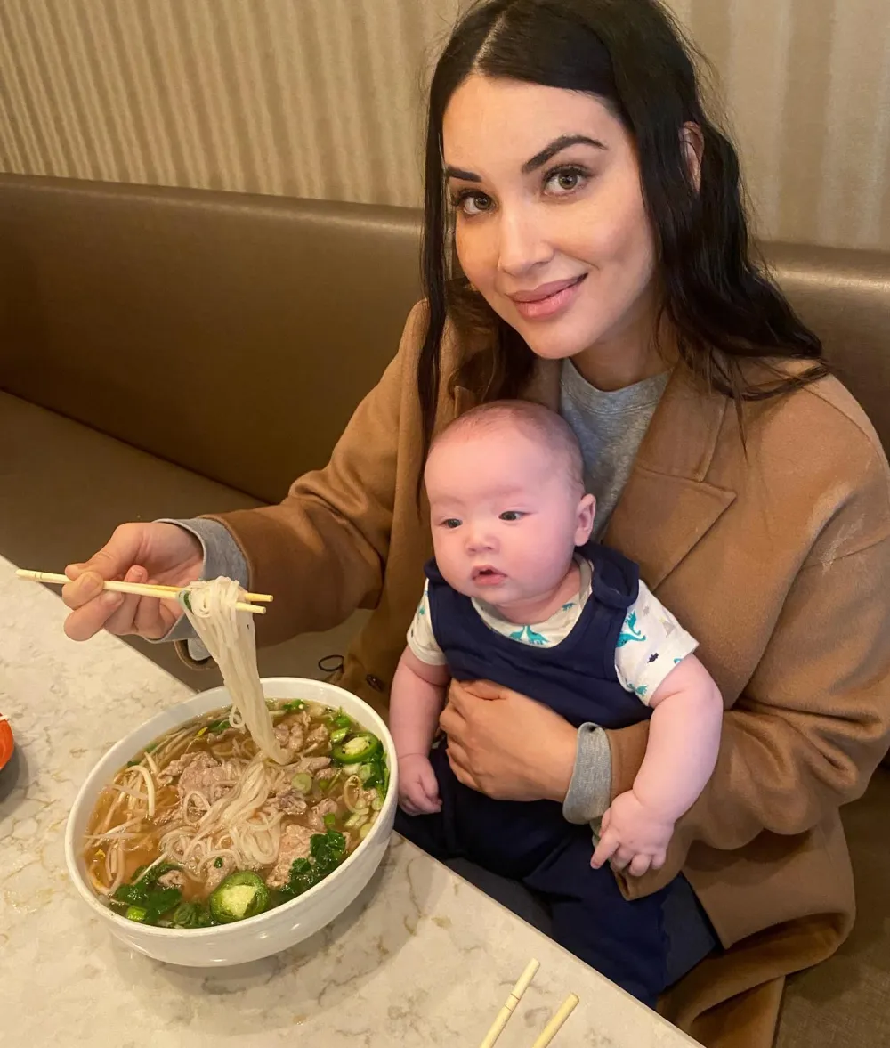 &lsquo;Crazy Pho You&rsquo;! Olivia Munn and John Mulaney Take Son to 1st Restaurant