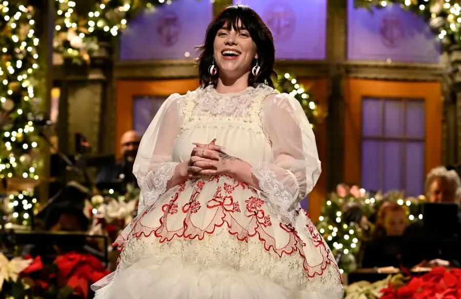 Double Duty! Celebs Who've Been Host, Musical Guest on Same 'SNL' Episode