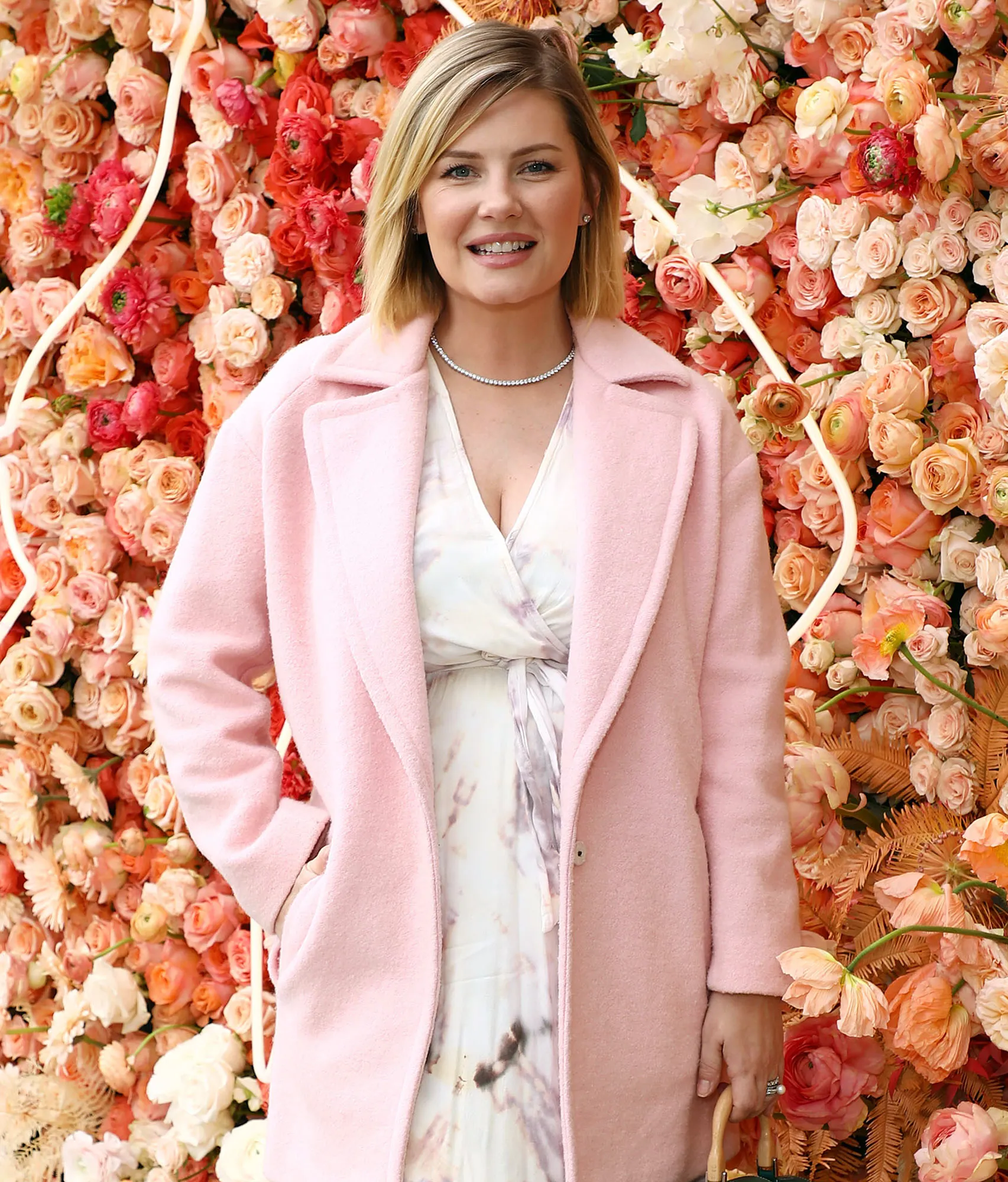 Elisha Cuthbert Says Happy Endings Probably 'Should Have Started on a Streaming Service