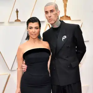 Feature Kardashian-Jenner Family Members React to Kourtney Kardashian and Travis Barker Wedding News